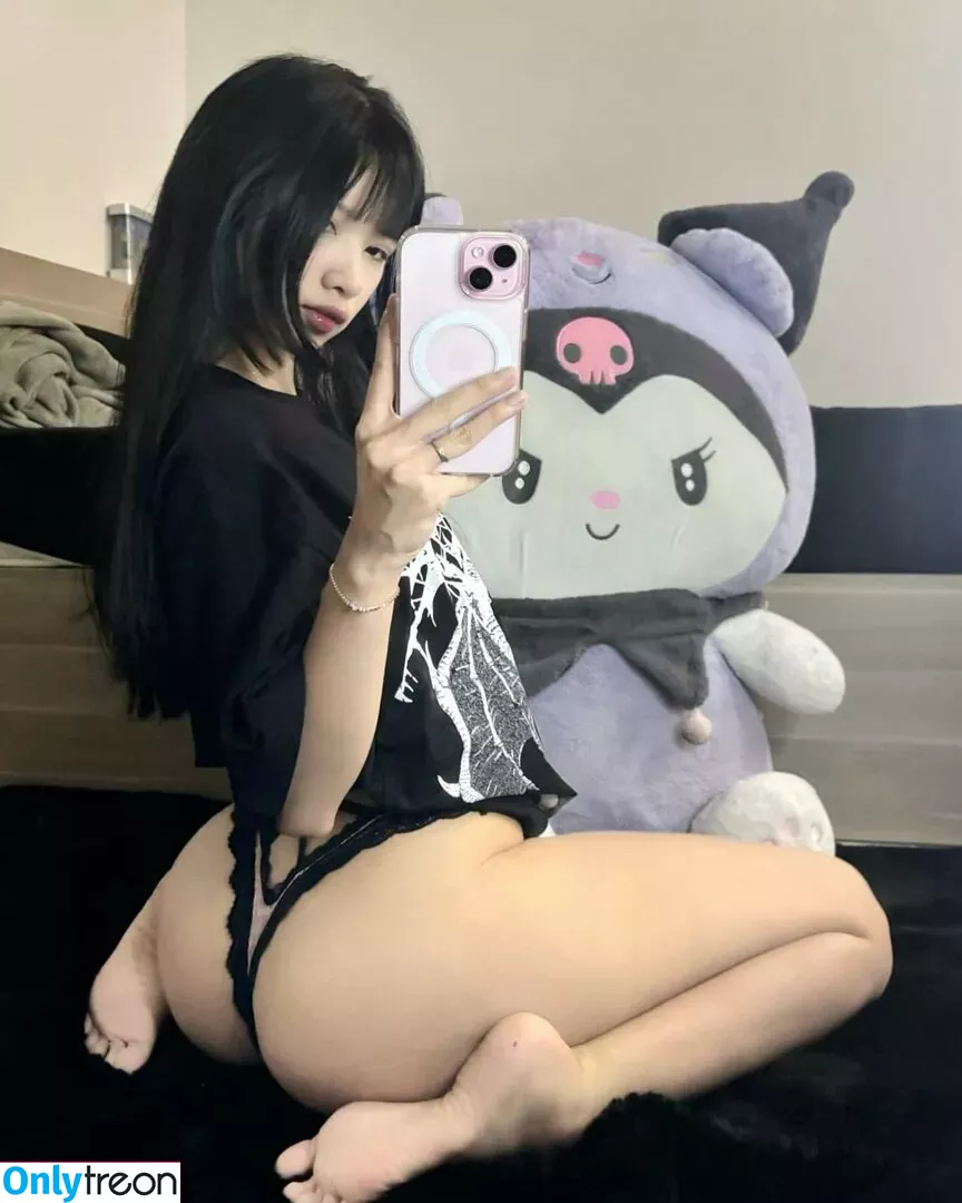 sorrylylyy nude photo #0083 (sorrylylyy)