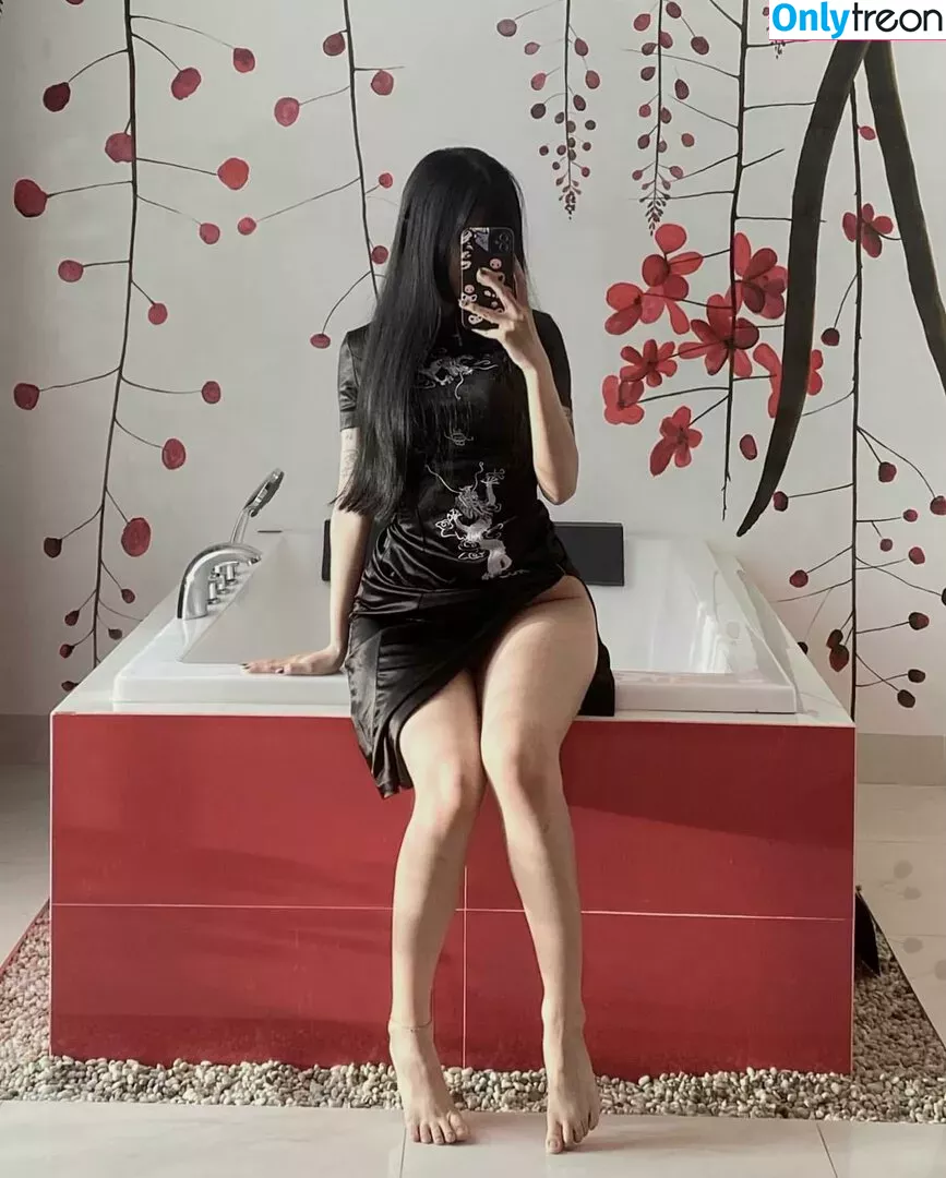 sorrylylyy nude photo #0104 (sorrylylyy)