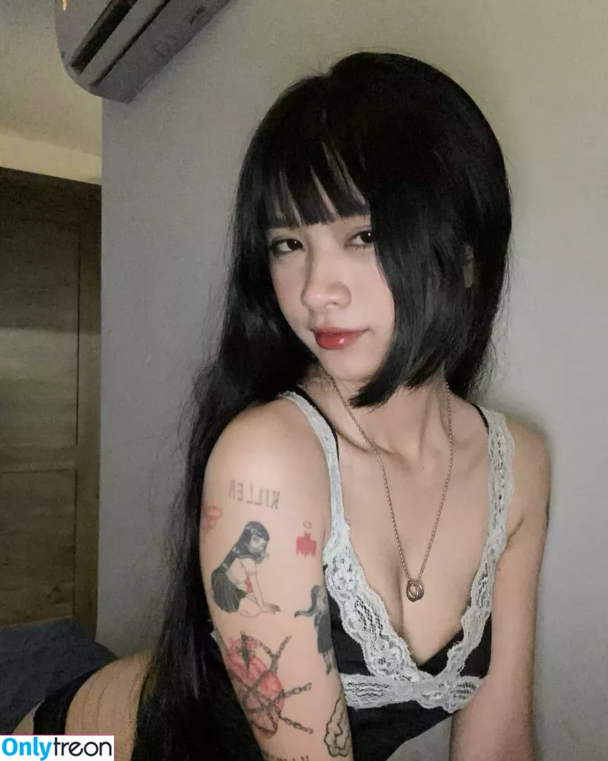 sorrylylyy nude photo #0168 (sorrylylyy)