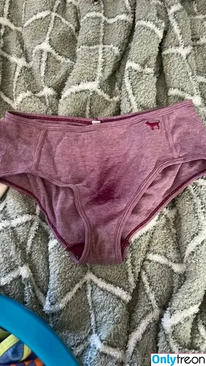 sourskittles27 / aheckingheck nude photo #0002