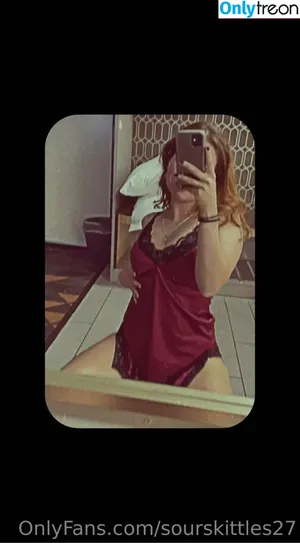 sourskittles27 / aheckingheck nude photo #0032