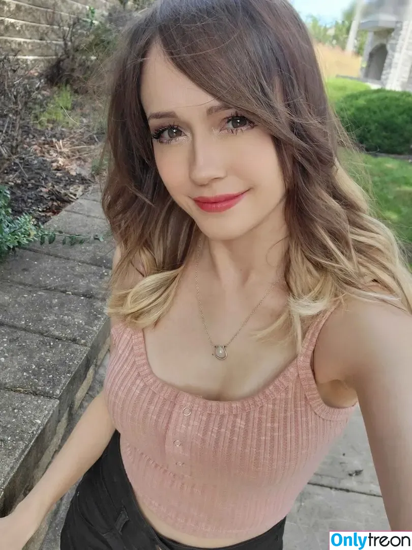 Sovitia Nikayx nude photo #0009 (Sovitia Nikayx)