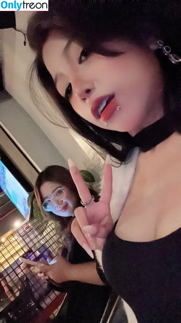 Sowoncos nude photo #0067 (Precious Joy Vigo / Sowon - 소원)