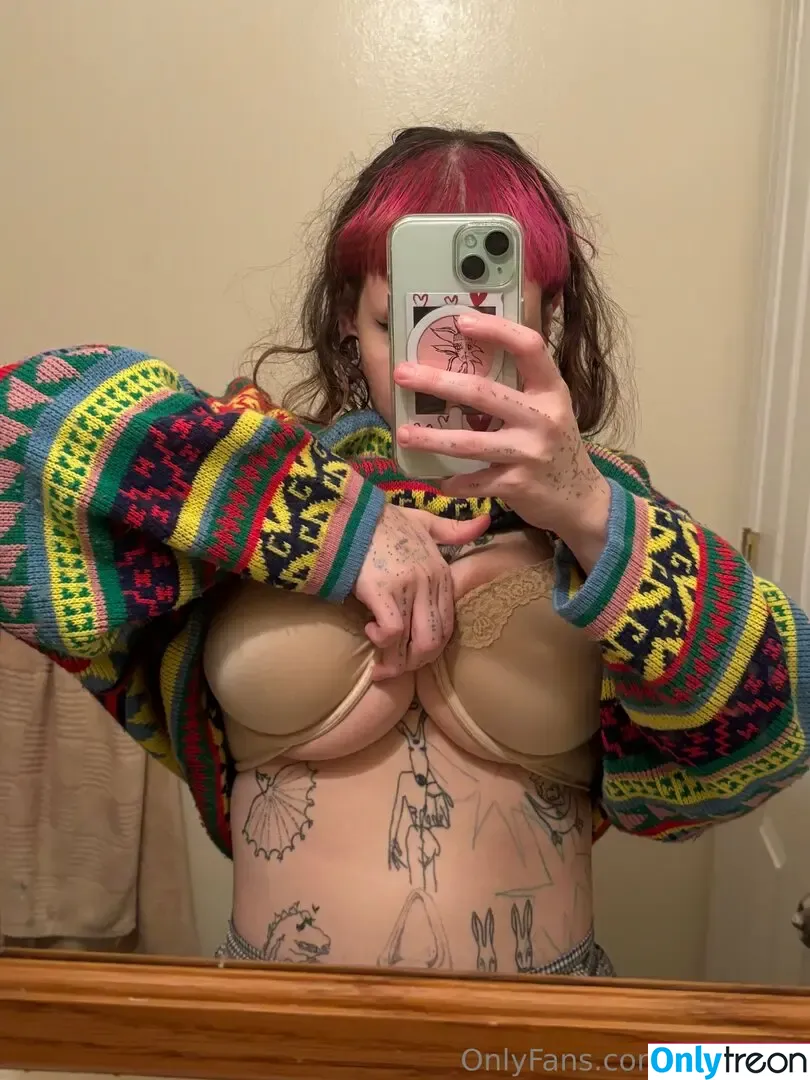 soyworm nude photo #0014 (soyworm)