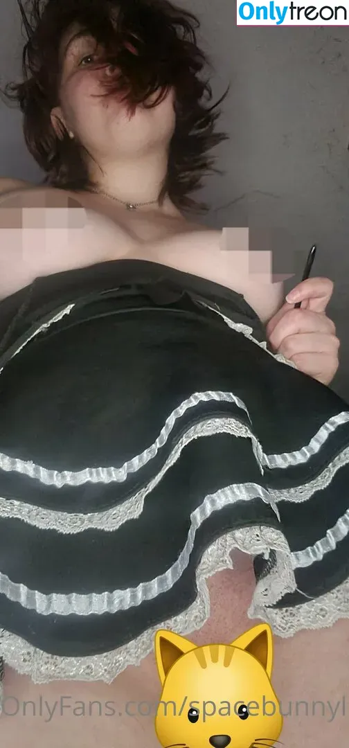 spacebunnylunafree nude photo #0003 (merlinhu04199635)