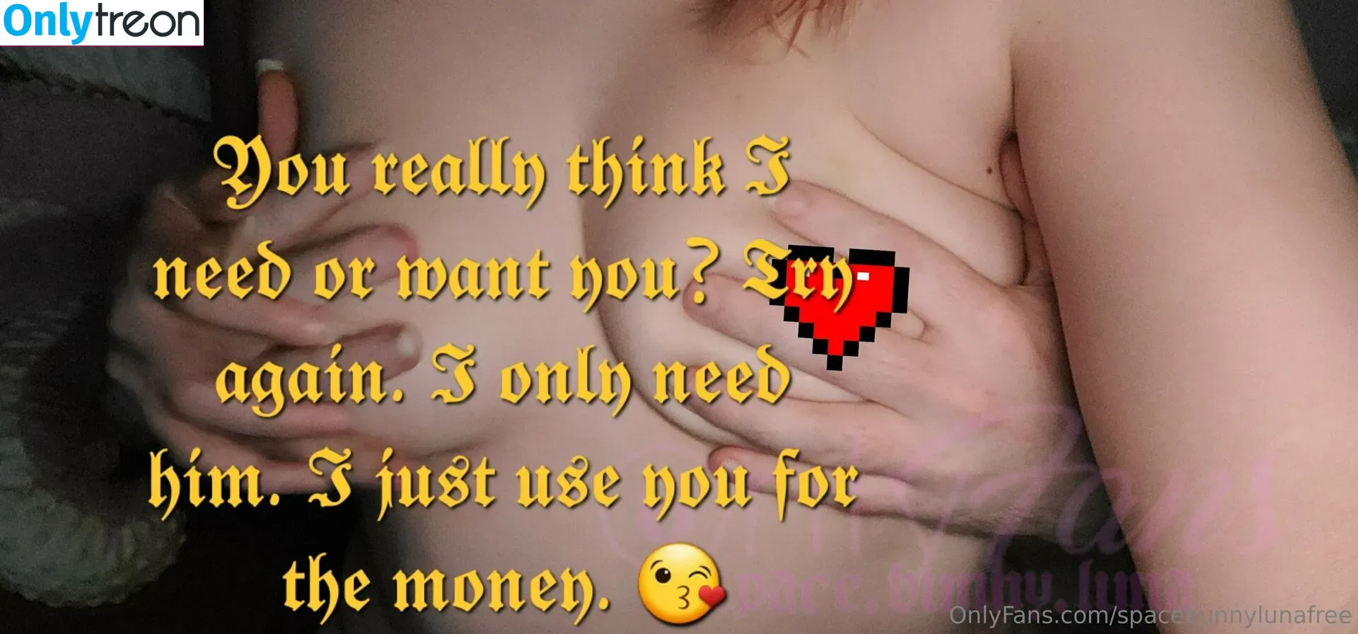 spacebunnylunafree nude photo #0007 (merlinhu04199635)