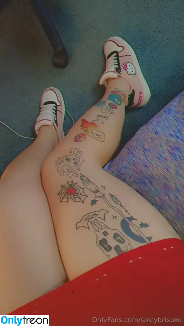 spicybrixoxo nude photo #0005 (spicybrixoxo)