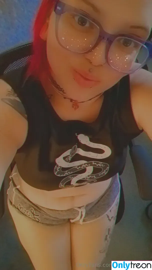 spicybrixoxo nude photo #0006 (spicybrixoxo)
