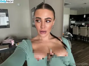  nude photo #0009