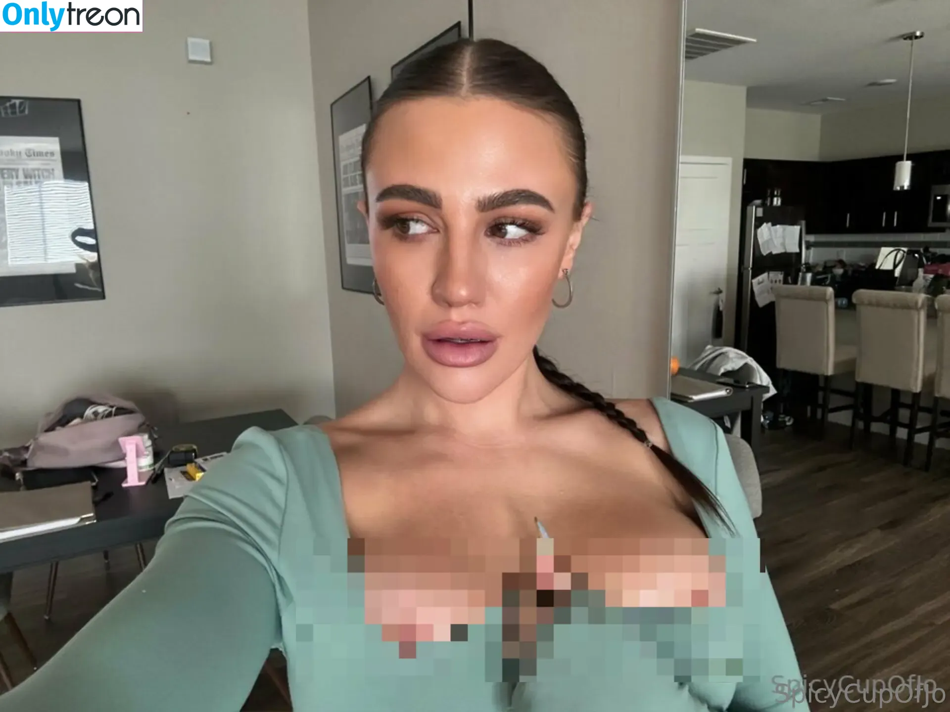 spicycupofjo nude photo #0009 (spicycupofjo)