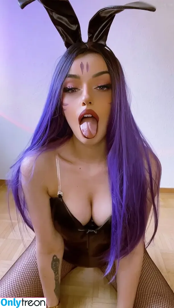 Spicykitsunee голая photo #0012 (icykitsunee)