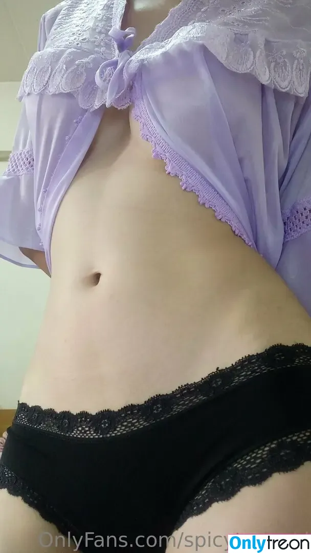 spicyteriyaki nude photo #0012 (_.spicyteriyaki._)