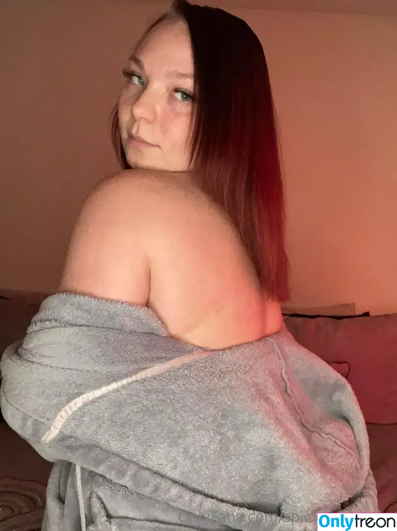 spicyvivianrain голая photo #0069 (miesey2wavy)