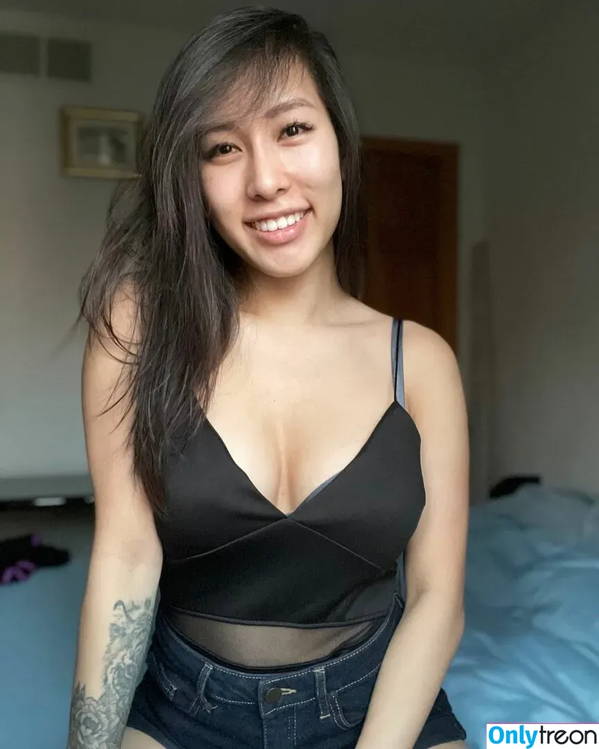 SpiiceTee nude photo #0036 (Teesupport / Teresa Nguyen)