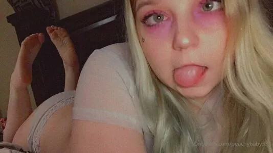 spookybaby777 / lilbunnibaby nude photo #0007