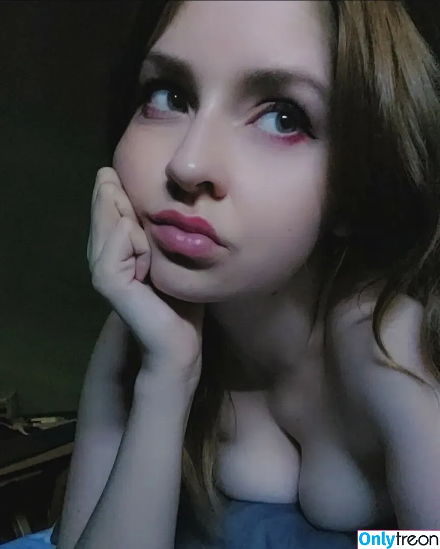spoolionthenet nude photo #0077 (spoolionthenet)