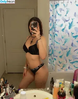 squibful / agothmommy nude photo #0002