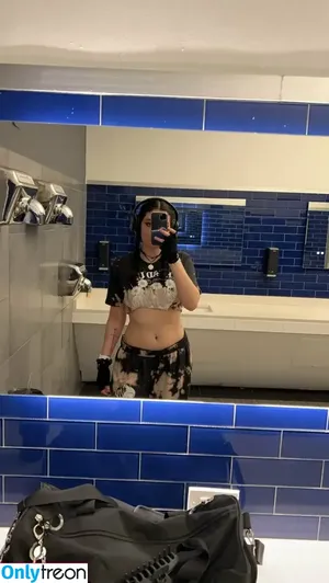 squibful / agothmommy nude photo #0010