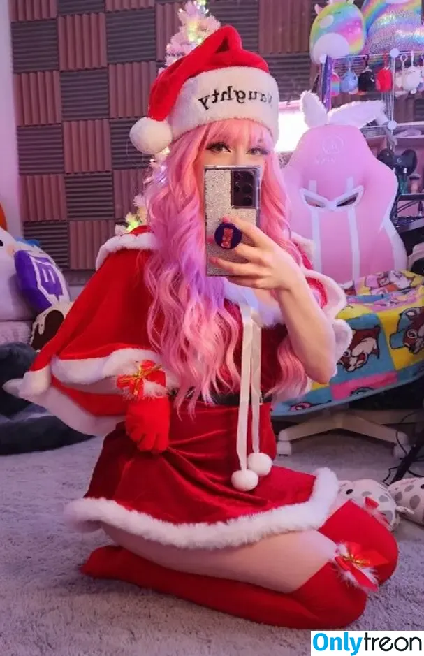 SquishShe nude photo #0116 (squishsheofficial / squishwhore)