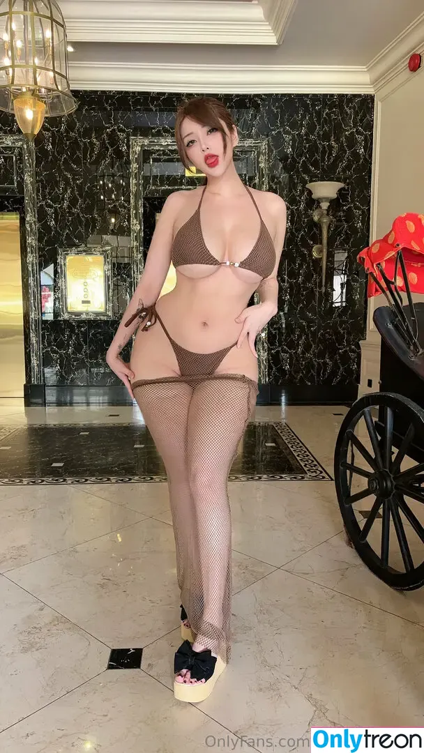squishubunny nude photo #0533 (squishubunny)