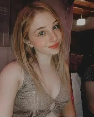 SSandia / sandialilibeth / sandysparrowgamer nude photo #0003