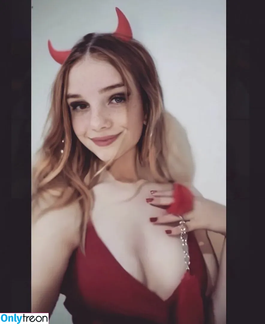 SSandia nude photo #0006 (sandialilibeth / sandysparrowgamer)