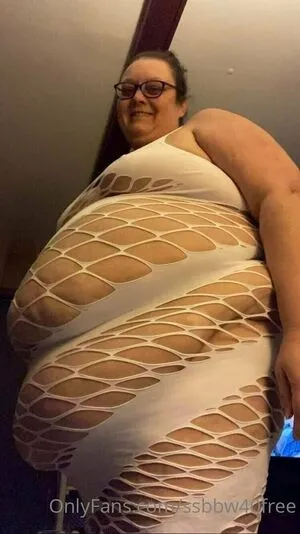 ssbbw40free / ssbbw4red20 nude photo #0040