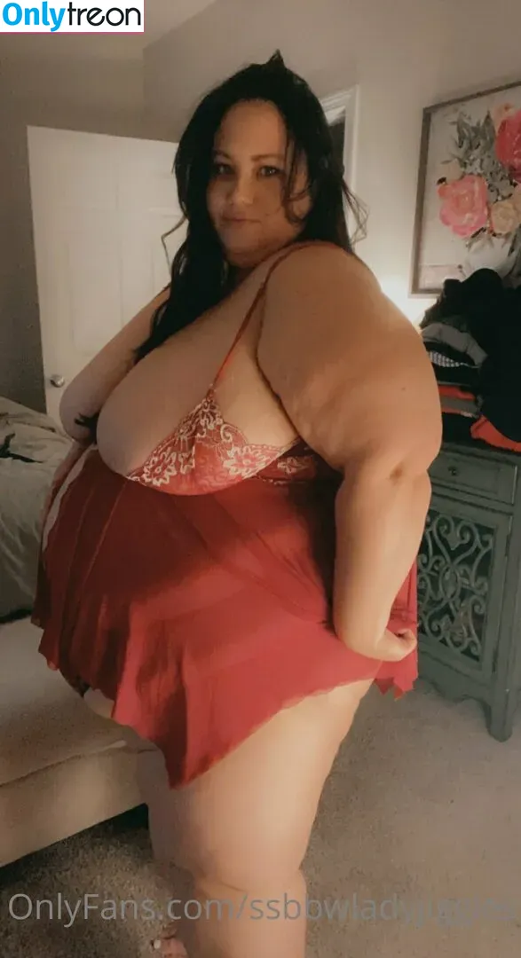 ssbbwladyjiggles nude photo #0084 (ssbbwladyjiggles)