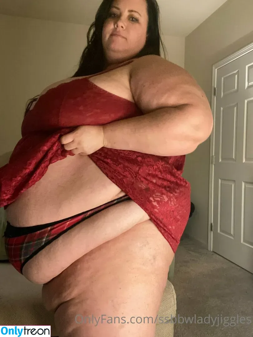ssbbwladyjiggles nude photo #0146 (ssbbwladyjiggles)