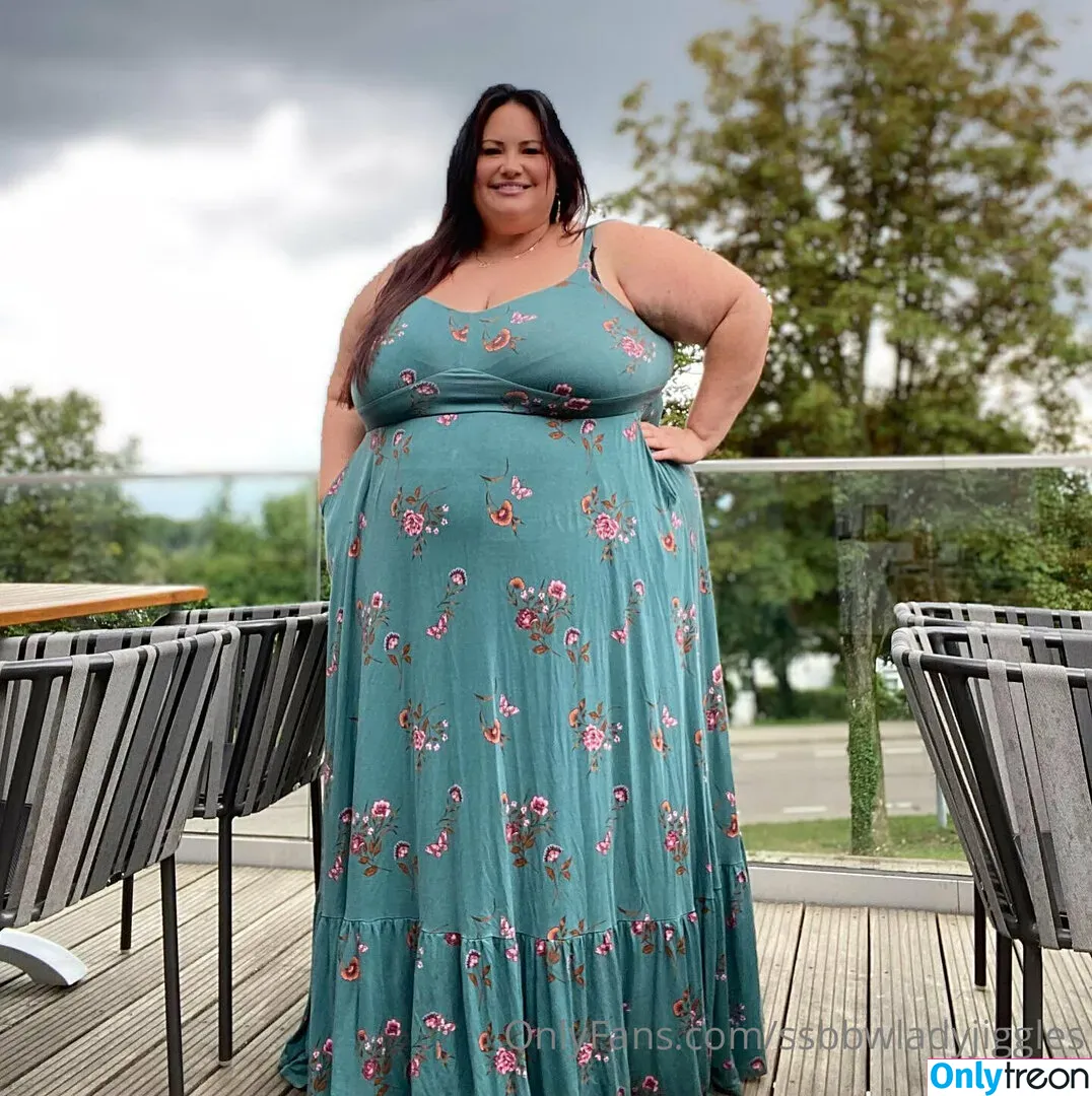 ssbbwladyjiggles nude photo #0254 (ssbbwladyjiggles)