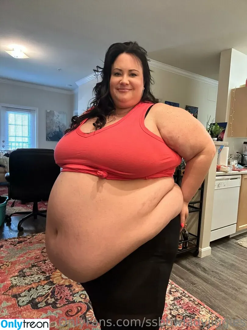 ssbbwladyjiggles nude photo #0417 (ssbbwladyjiggles)