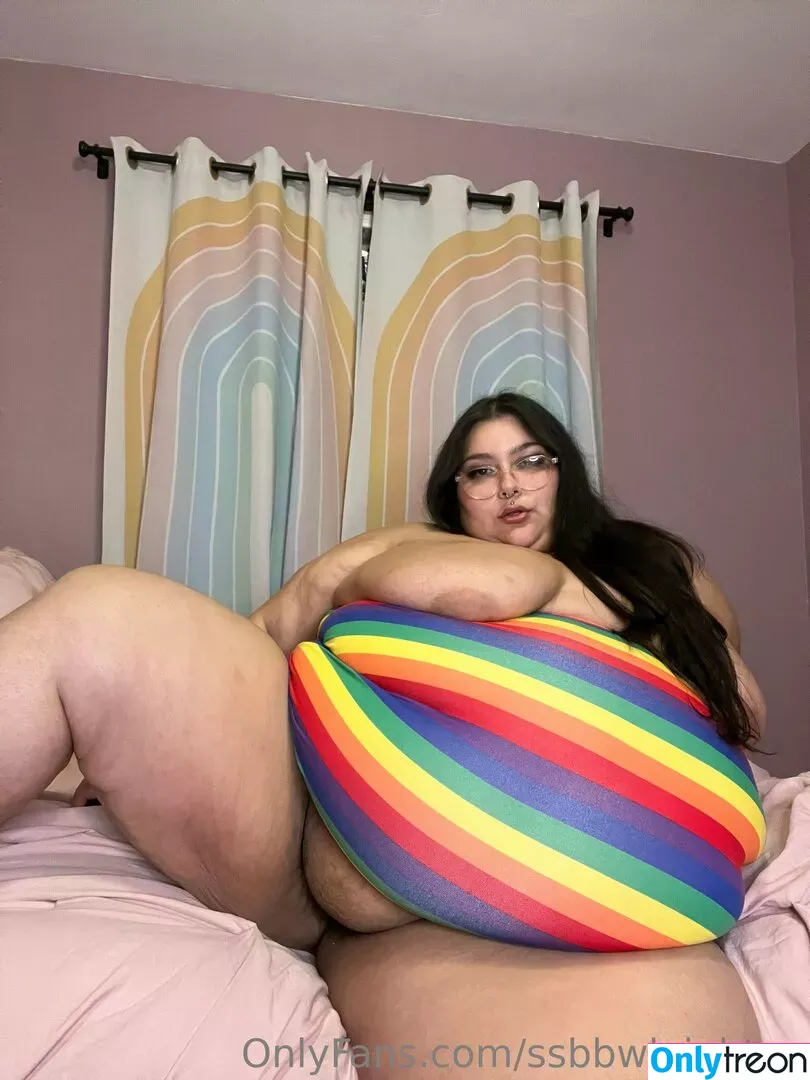 ssbbwleighton nude photo #0044 (gordasupr3m3)