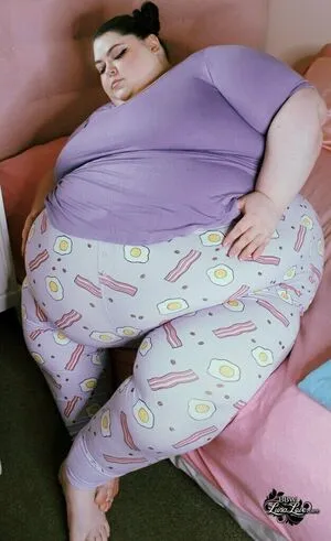 ssbbwlunalove / lunawitchling nude photo #0181