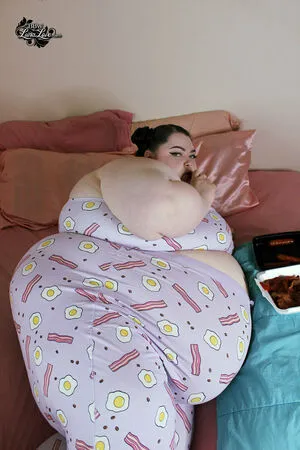 ssbbwlunalove / lunawitchling nude photo #0184