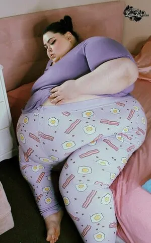 ssbbwlunalove / lunawitchling nude photo #0192