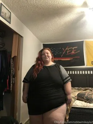 ssbbwmikayla2 / plussizecactusflower nude photo #0004