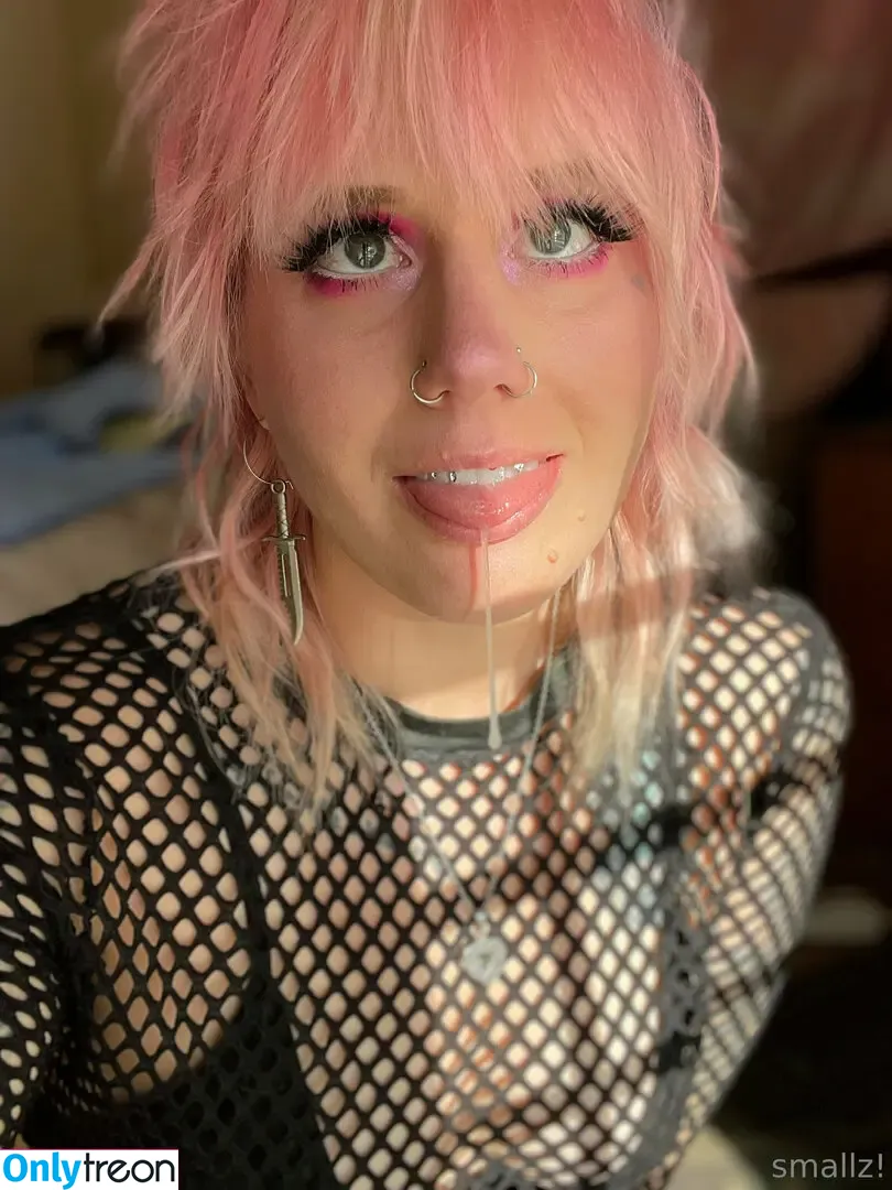 ssmallz nude photo #0019 (ssmallz_)