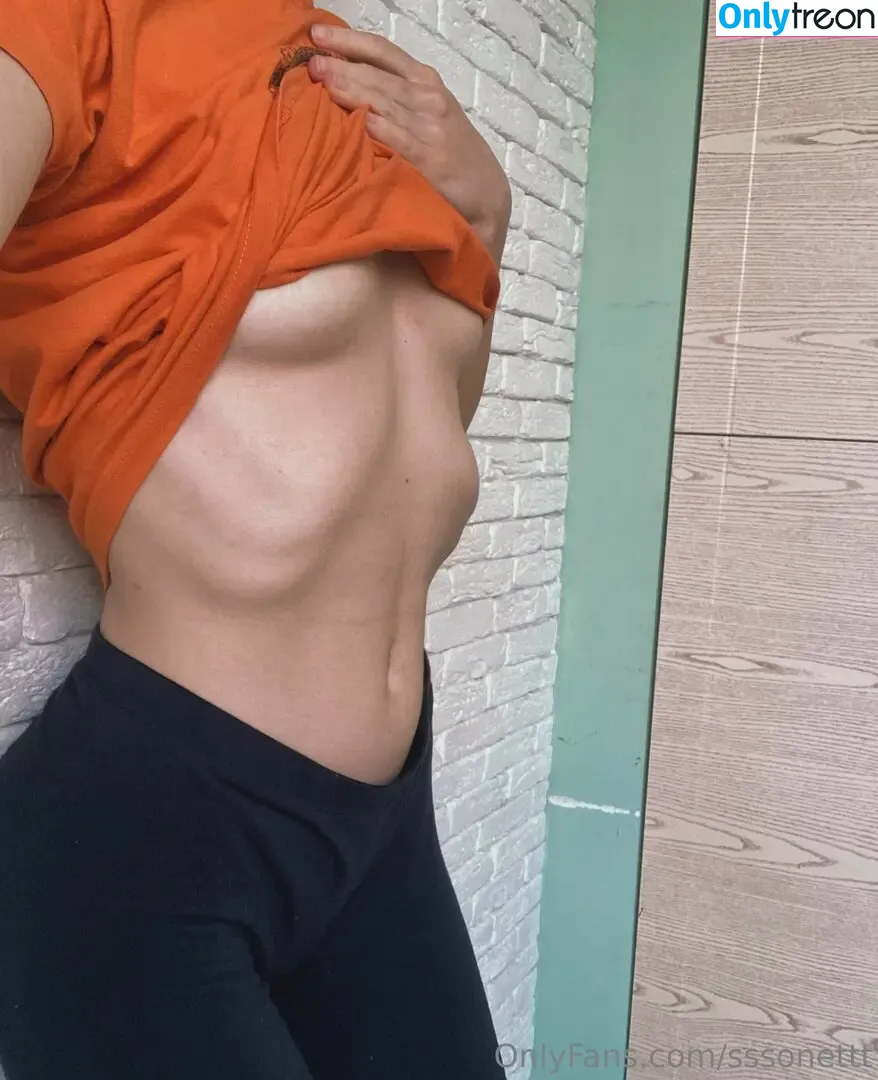 sssonettt nude photo #0097 (sssonettt)