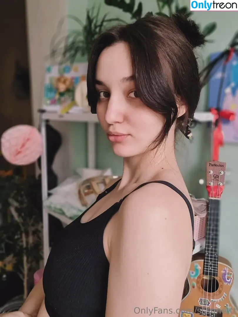 sssonettt nude photo #0144 (sssonettt)