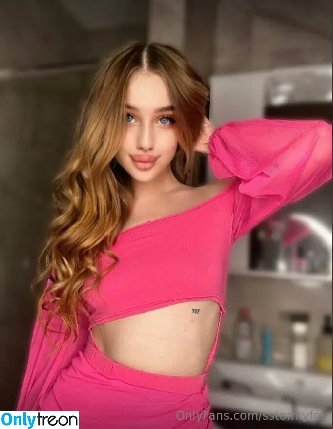 sstormyfox nude photo #0504 (st0rmfox)