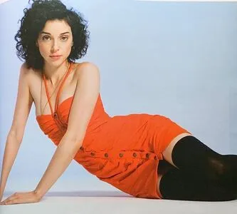 St Vincent / Annie Erin Clark / muddaub / st_vincent nude photo #0021