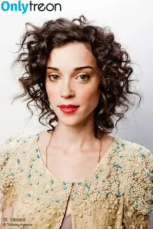 St Vincent / Annie Erin Clark / muddaub / st_vincent nude photo #0212