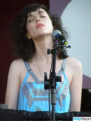 St Vincent / Annie Erin Clark / muddaub / st_vincent nude photo #0219