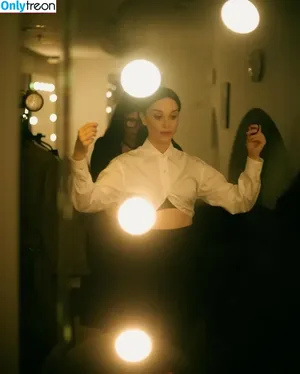 St Vincent / Annie Erin Clark / muddaub / st_vincent nude photo #0230