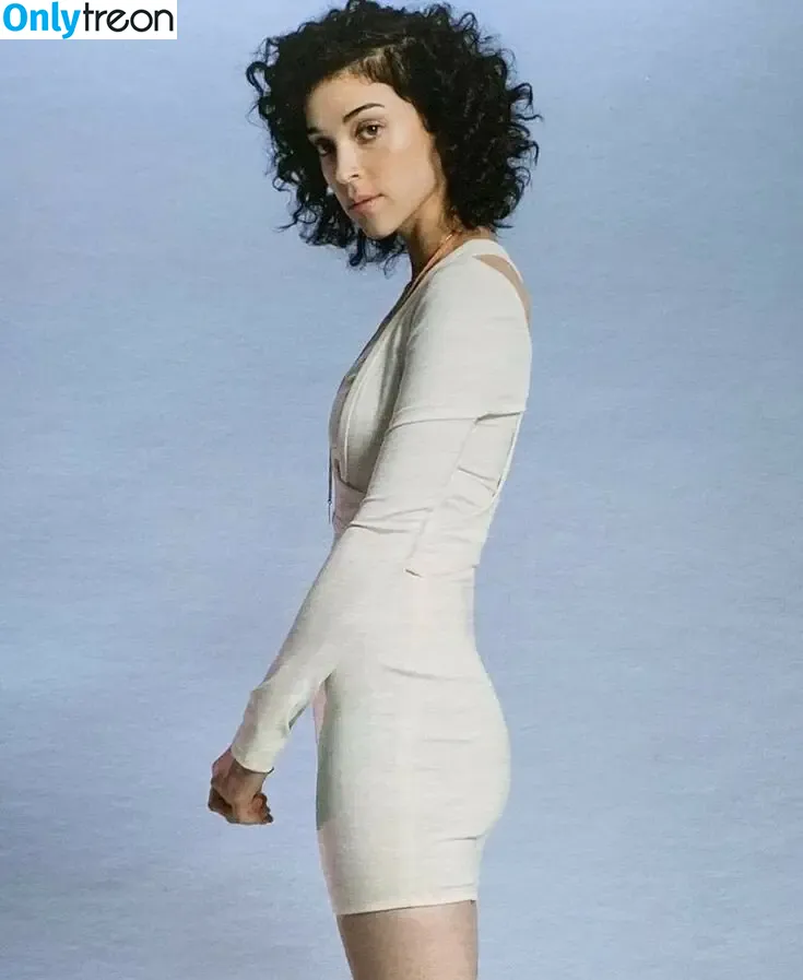 St Vincent голая photo #0205 (Annie Erin Clark / muddaub / st_vincent)