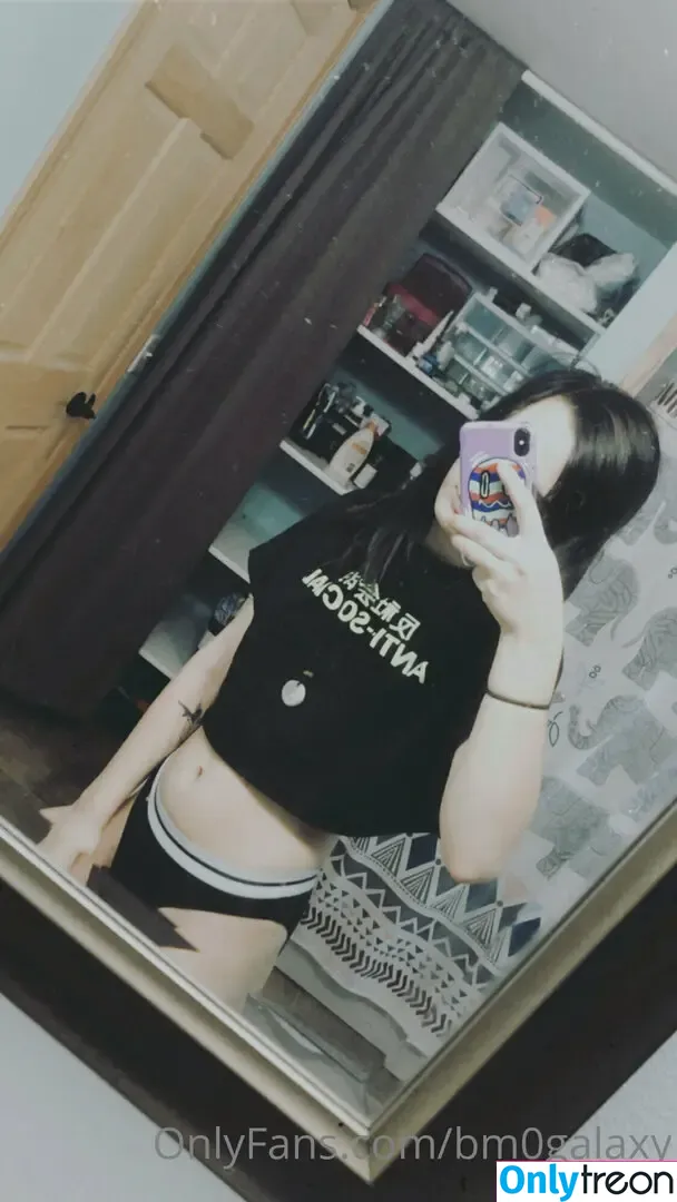 st0nedbratxo nude photo #0005 (st0nedbynature)