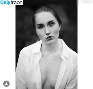 Sta.larissa.offical nude photo #0003