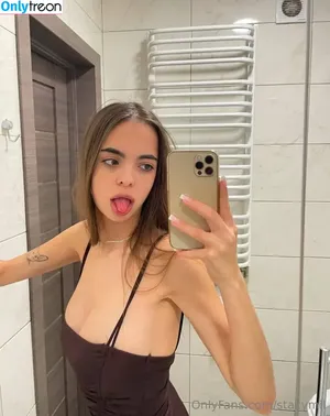  nude photo #0022