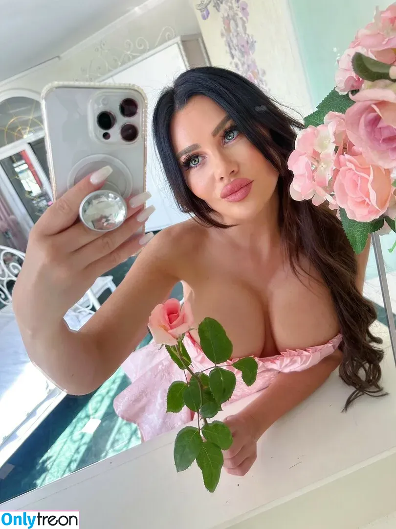Stanija Dobrojevic nude photo #0116 (stanija_dobrojevic / stanijadobrojevic)