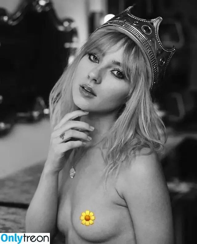 Starr Clare голая photo #0005 (macyclare / starr_clare)